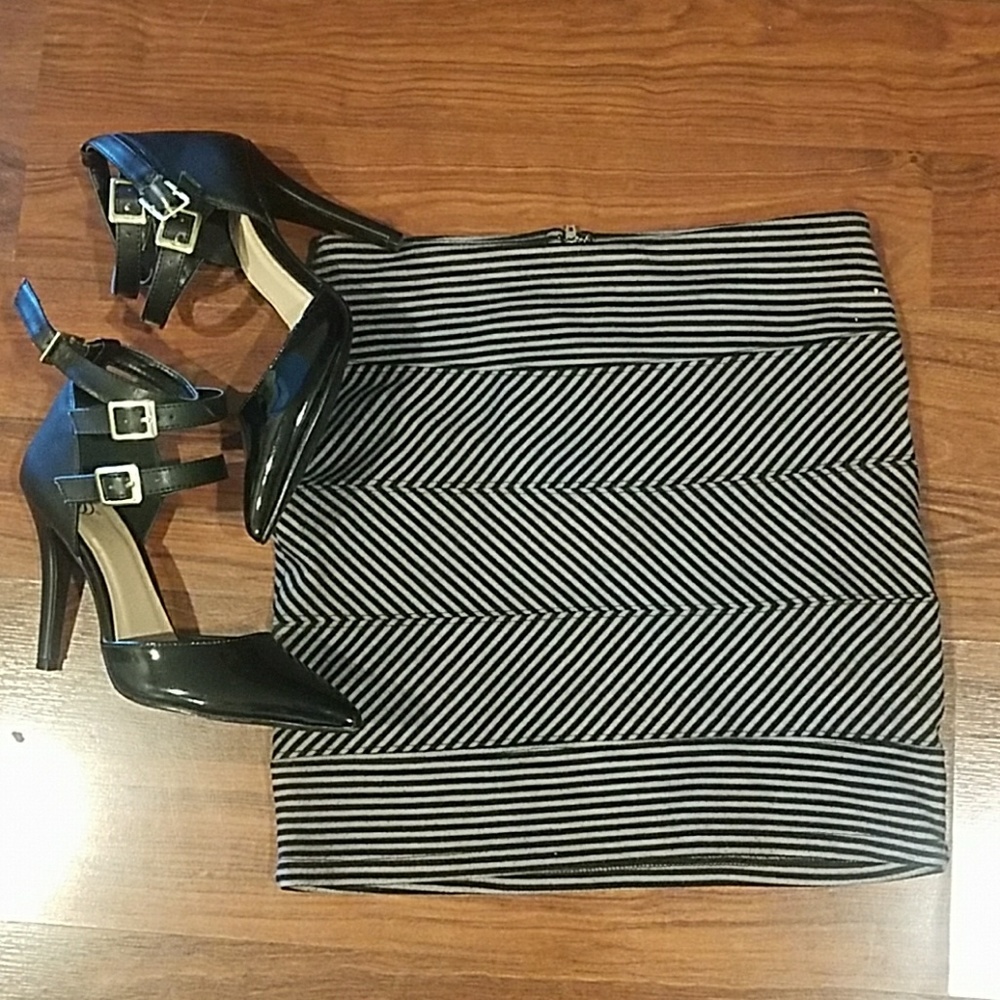 Fitted Skirt